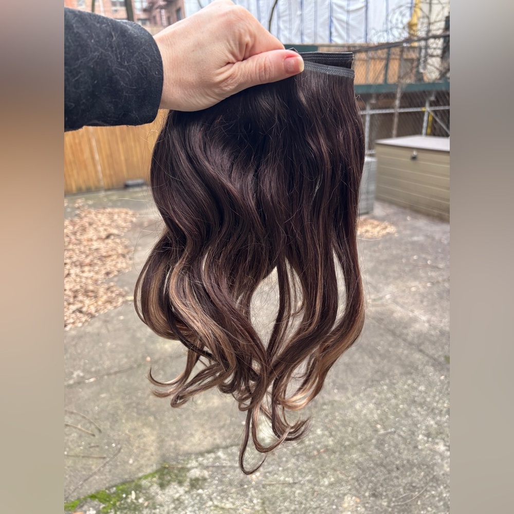 Luxy 16" Seamless Mocha Bronde Balayage Clip-Ins - Picture 11 of 11